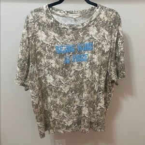 Being Kind is Free Graphic Tee - Green